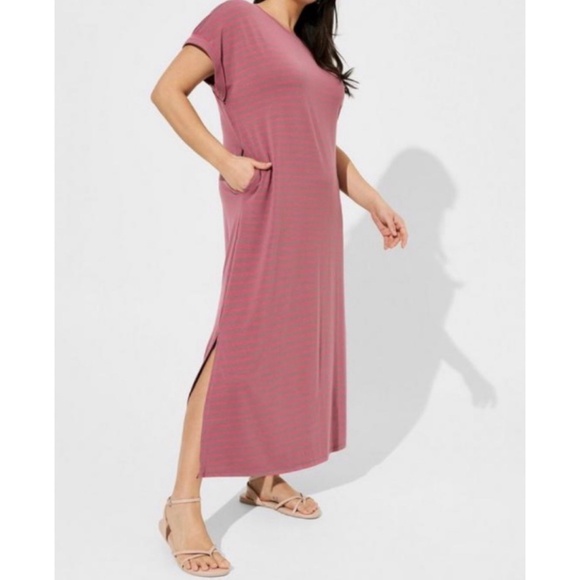 🆕 Pink Striped Tea Length Jersey Rolled Sleeve T-Shirt Dress NWT Torrid New - Picture 1 of 5